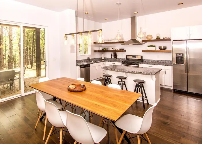 Villa Hannah Lane Haven Forest Views Great Location Family-friendly